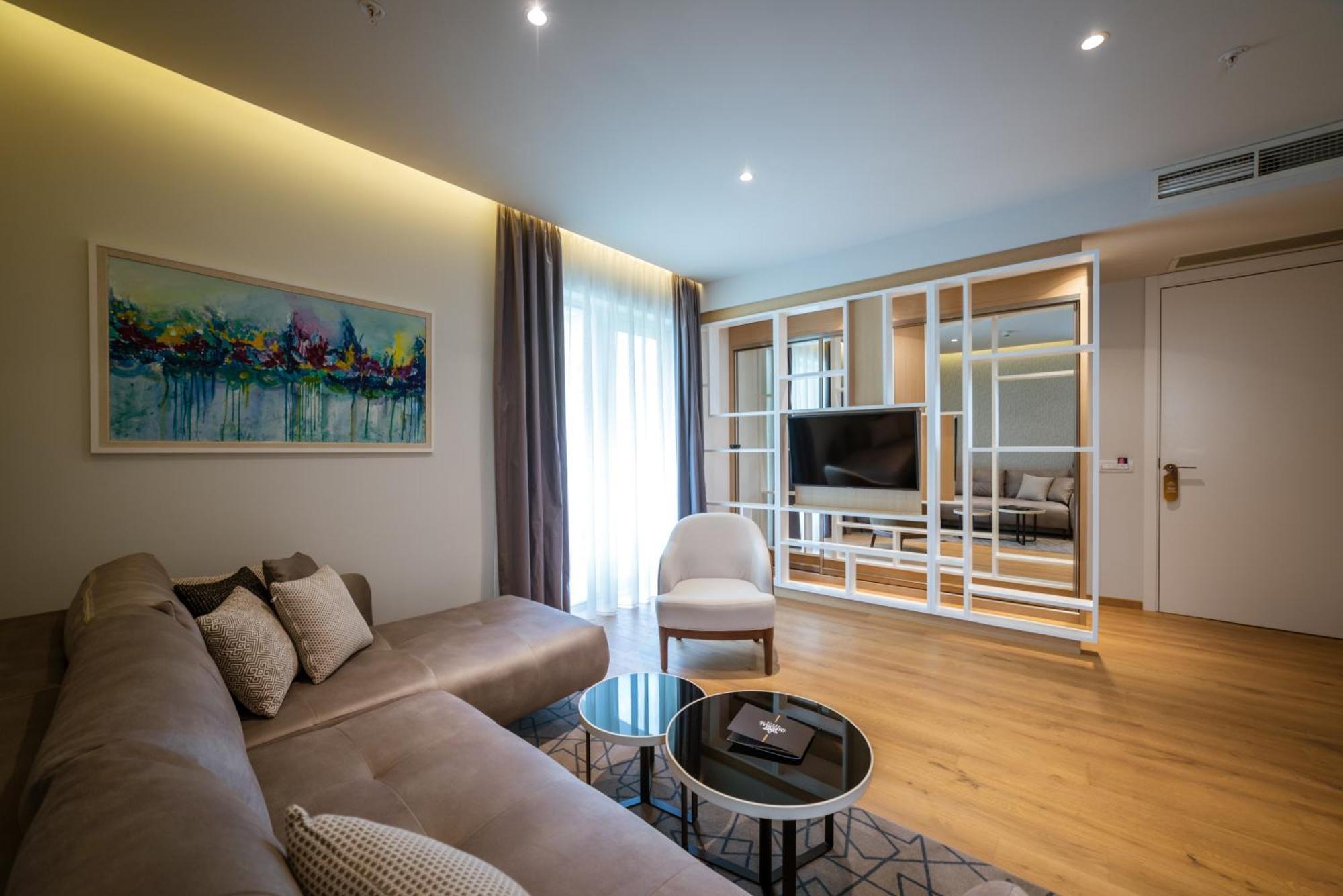 Hotel Imperial Conference & Spa บุดวา ภายนอก รูปภาพ