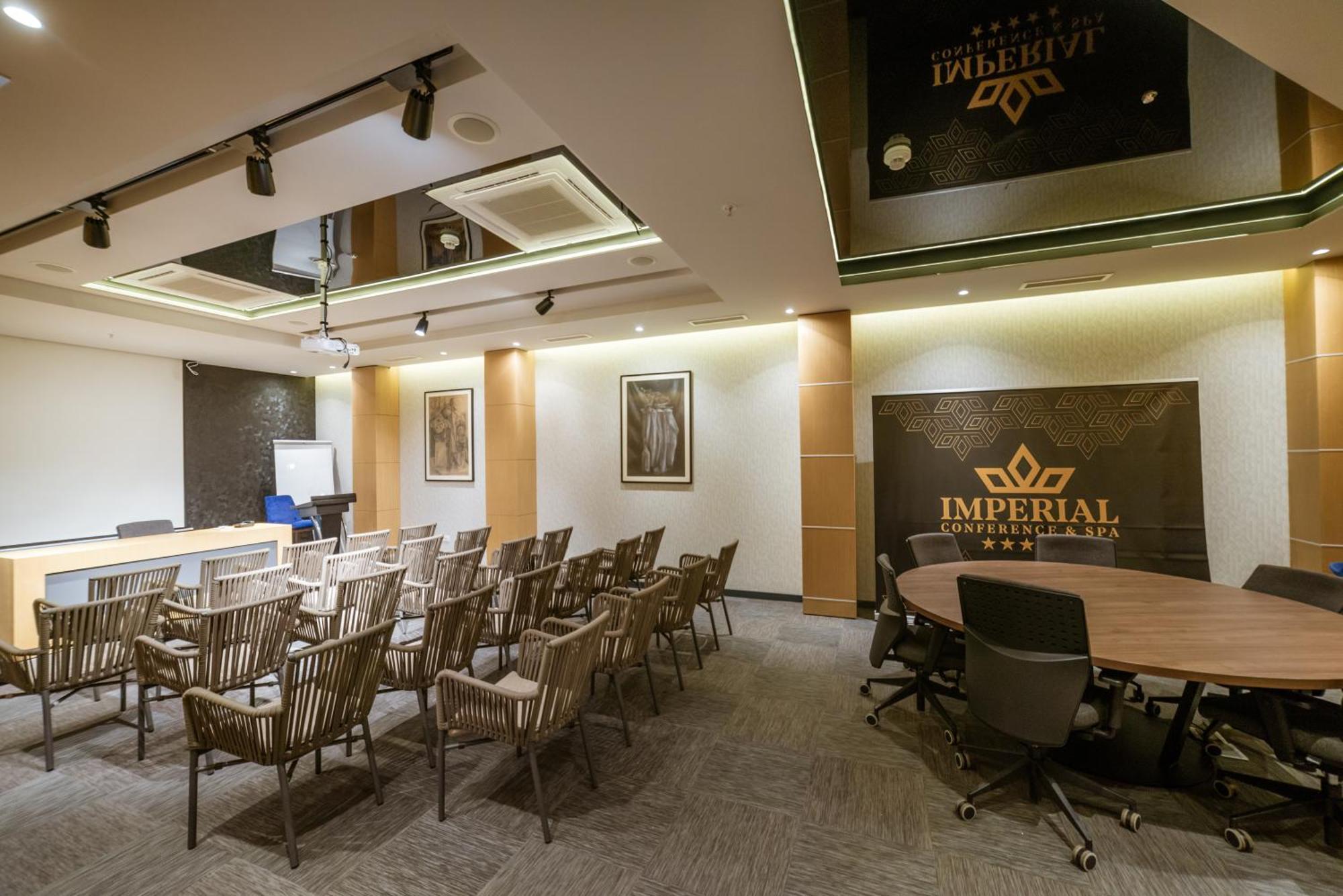 Hotel Imperial Conference & Spa บุดวา ภายนอก รูปภาพ